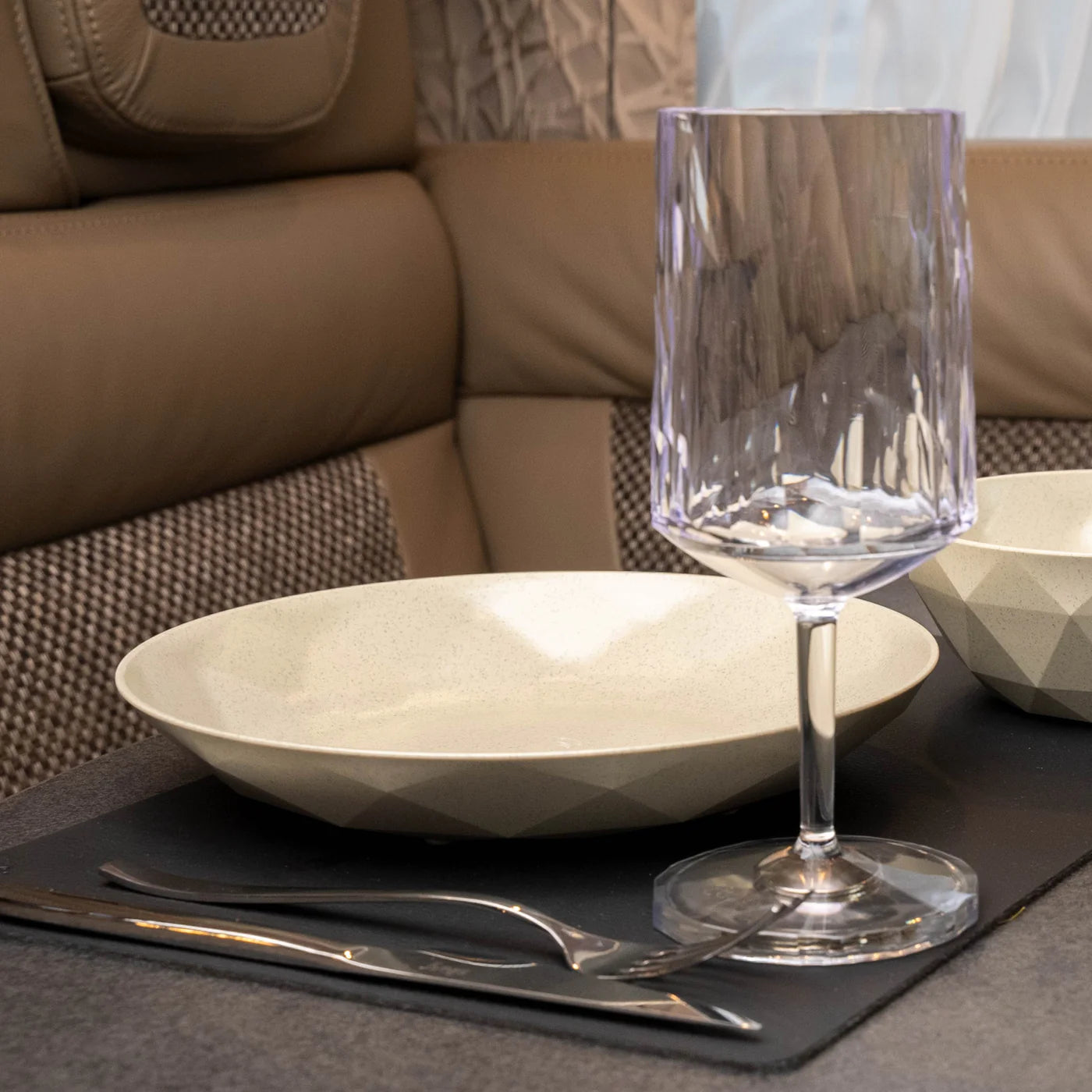 Universal Magnetic Plate