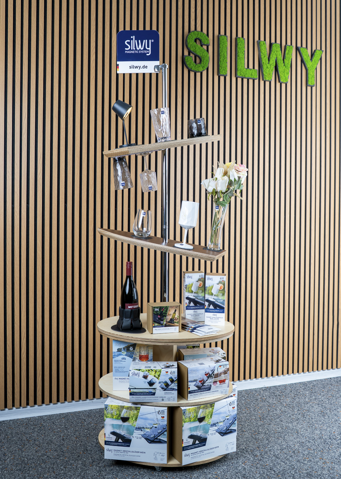 POS DISPLAY "Boat on the Ocean"