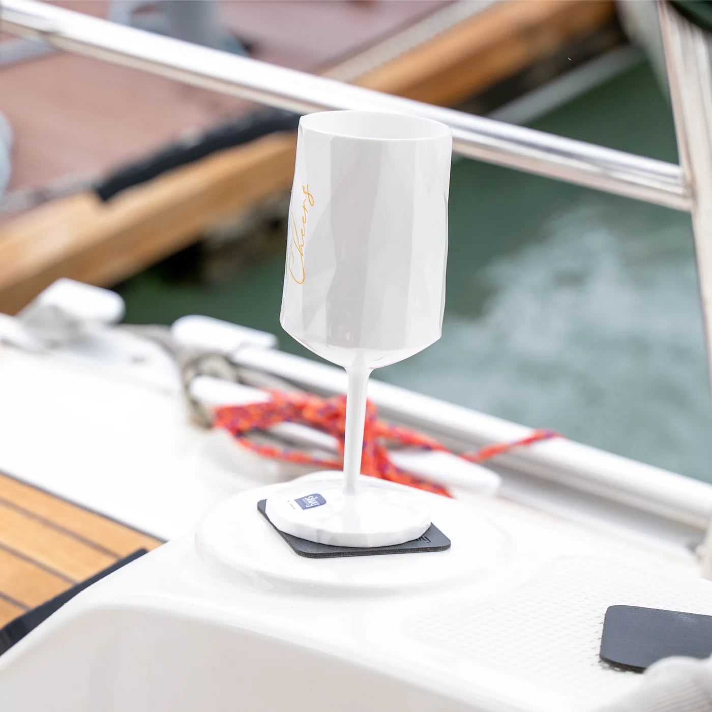 Magnetic Plastic Glasses wine CHEERS