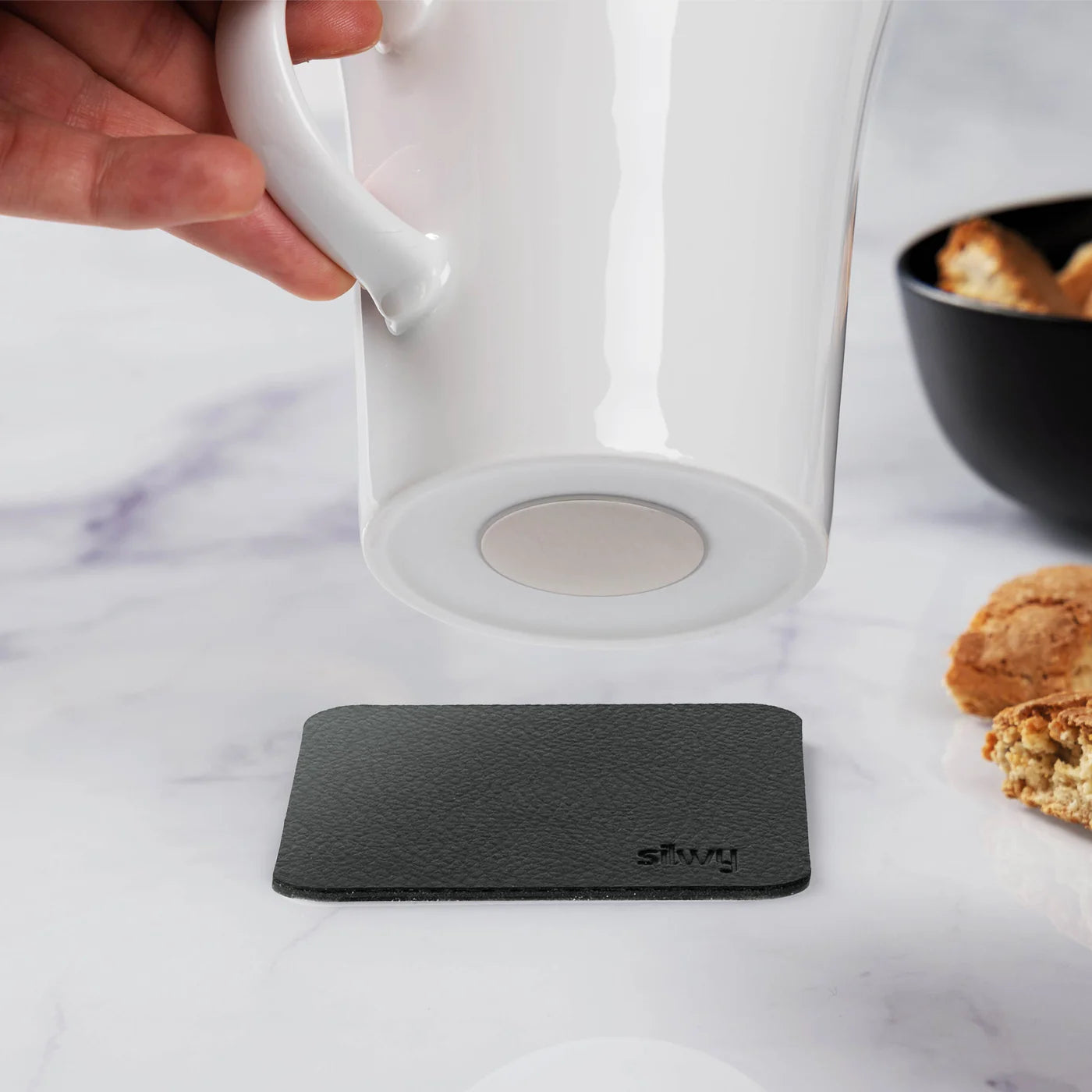 Porcelain Magnetic Handle Cup