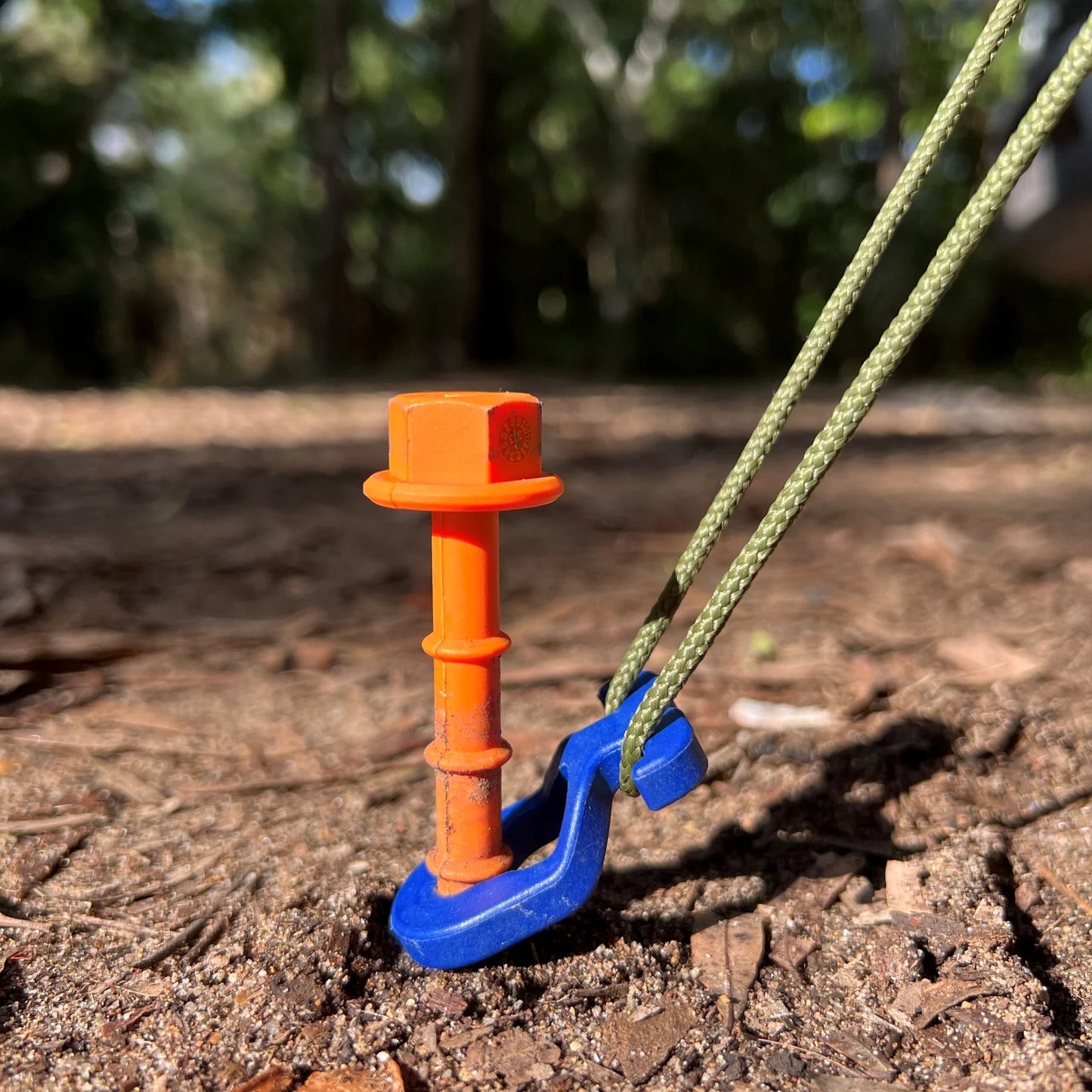 Screw Peg Normal (N) 20cm • 12-pack (PP02) • Tarps, tents, awnings, gazebos etc.