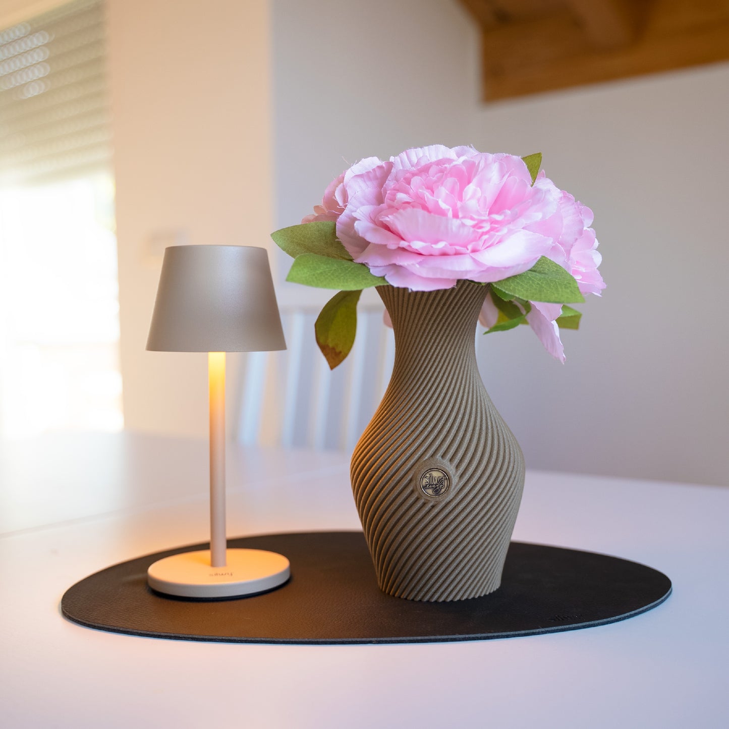 Vase magnétique