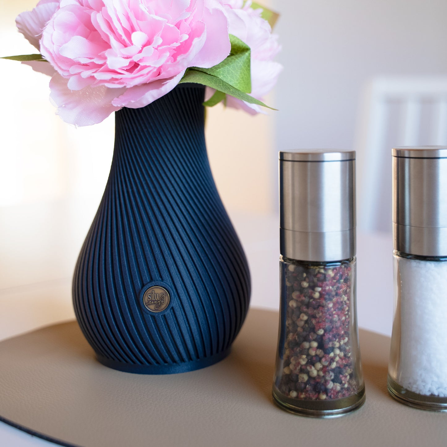 Vase magnétique