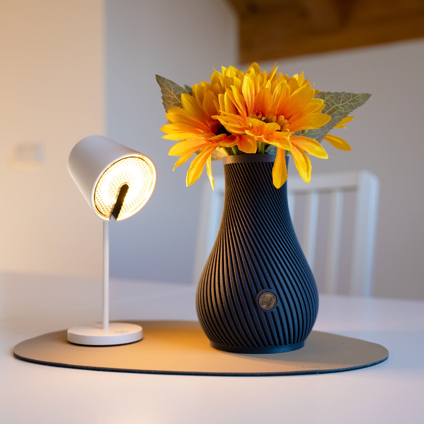 Vase magnétique