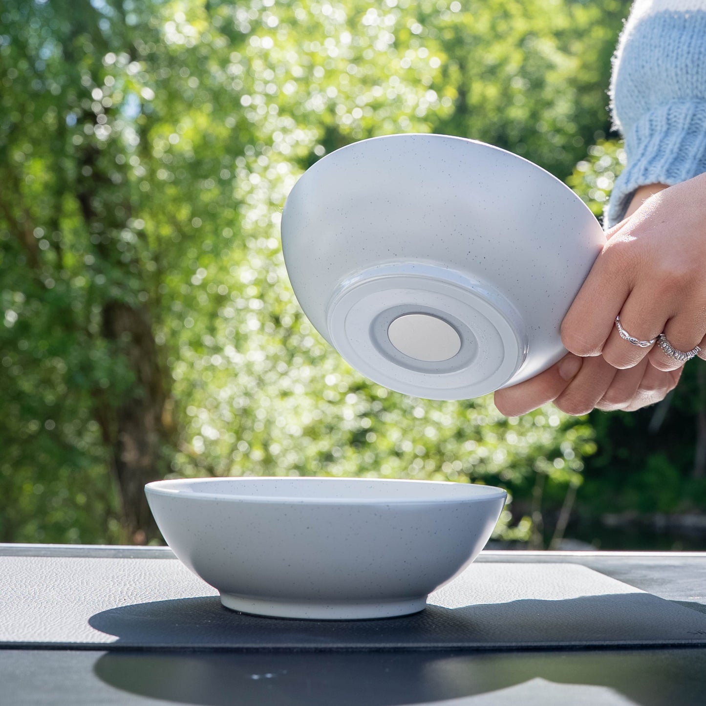 Magnetic plastic bowls DOLOMITE ⌀ 16 cm