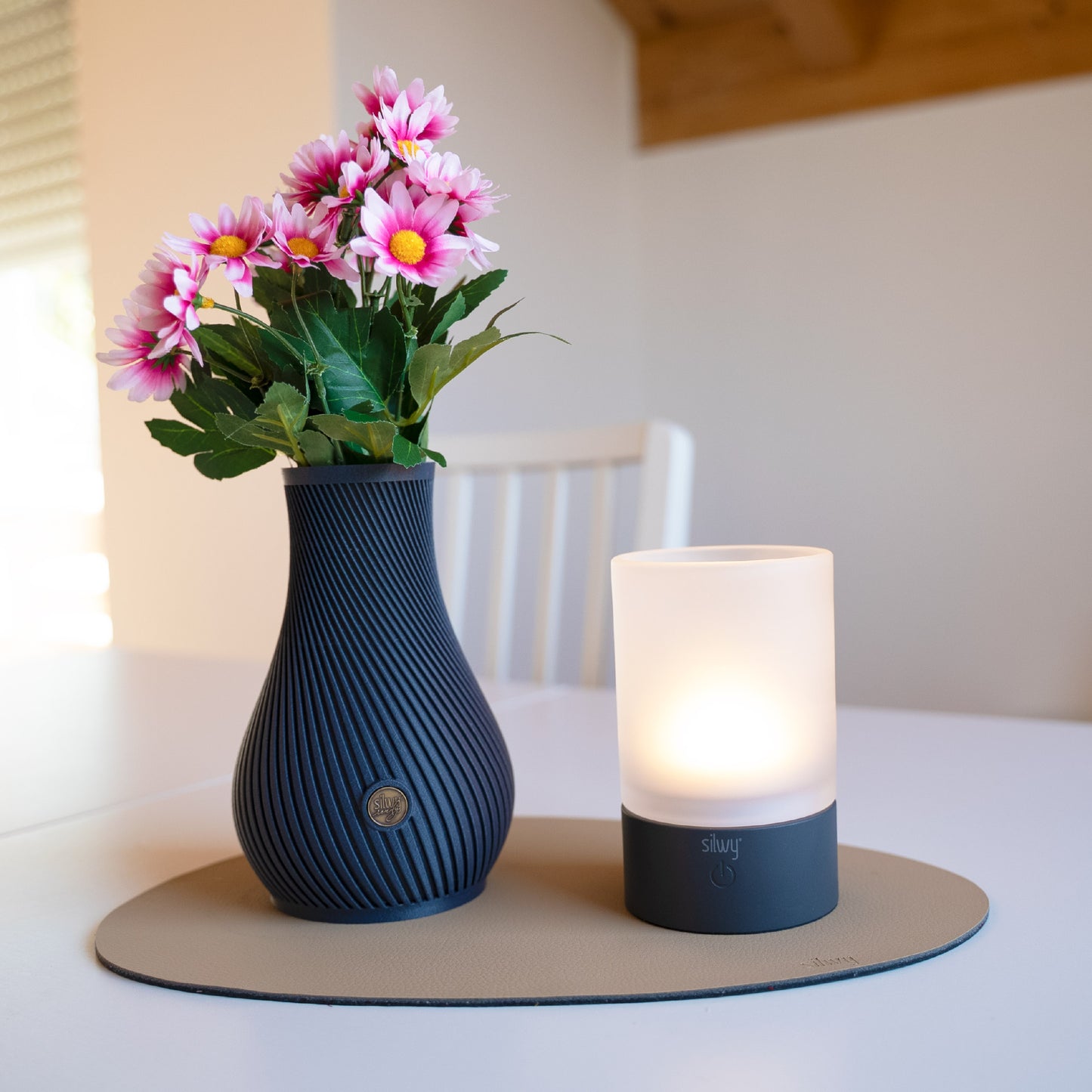 Vase magnétique