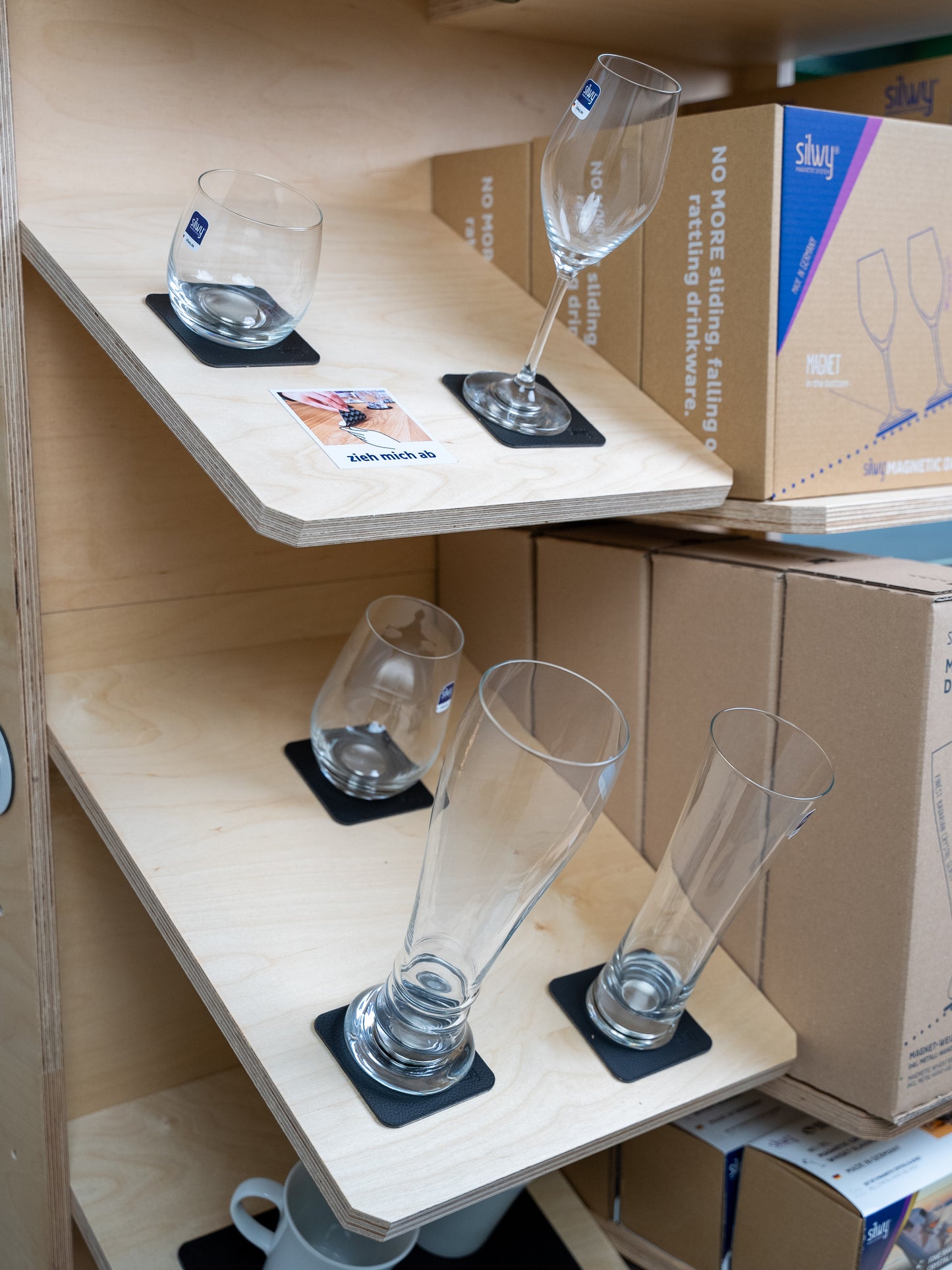 POS DISPLAY (LARGE)