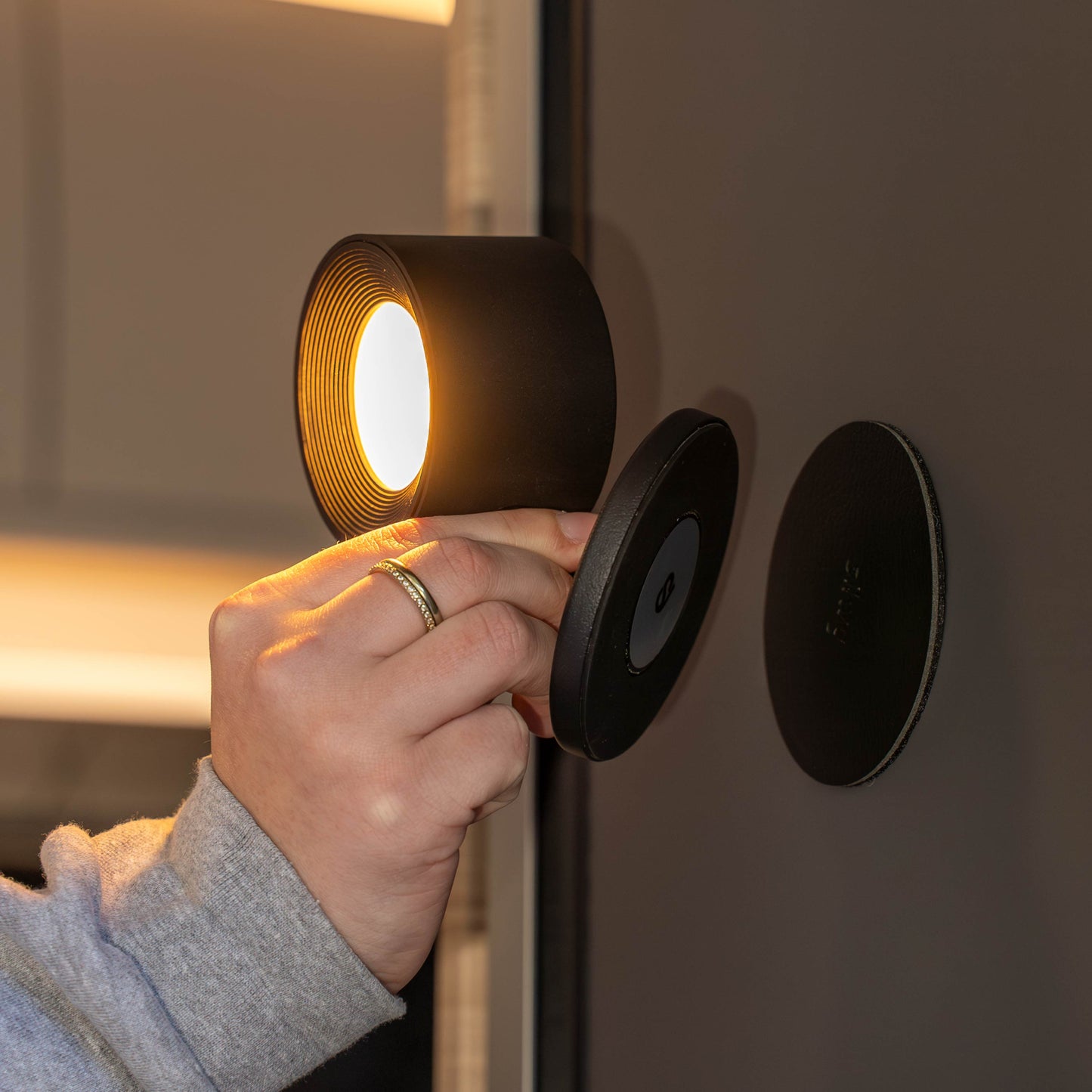 Lampe murale magnétique - SPOTY