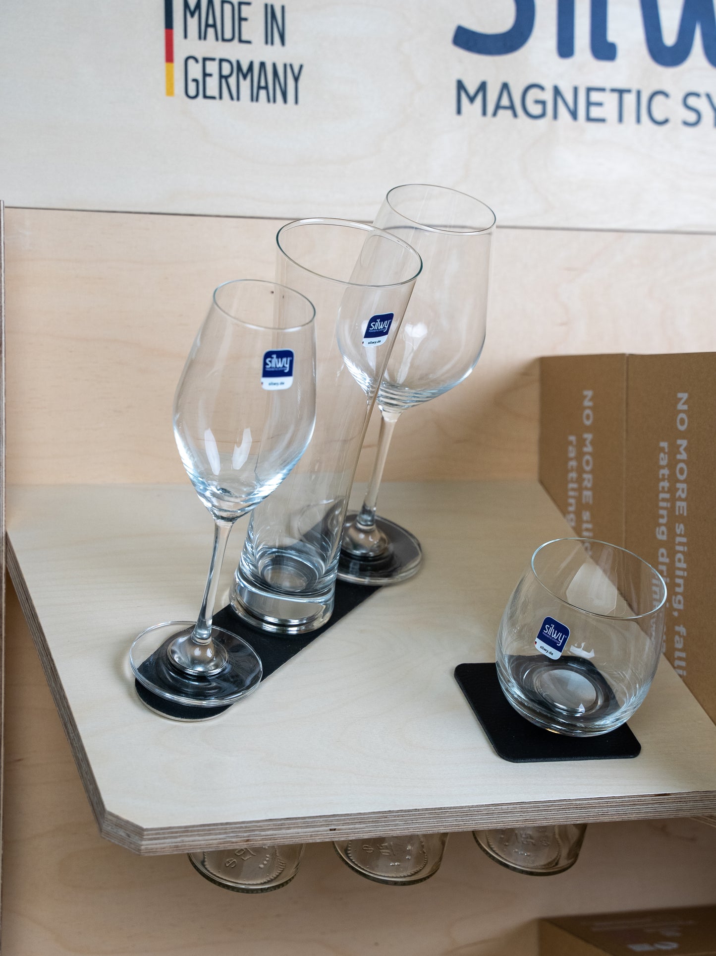 POS DISPLAY (LARGE)
