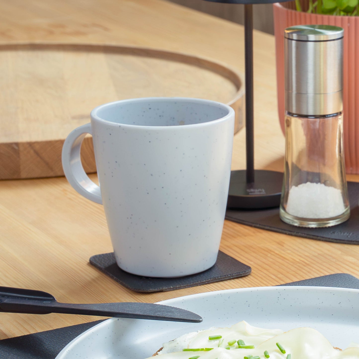 Magnetic plastic cups DOLOMIT