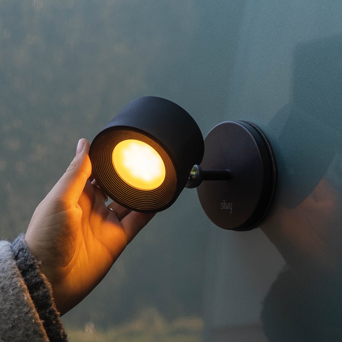 Lampe murale magnétique - SPOTY