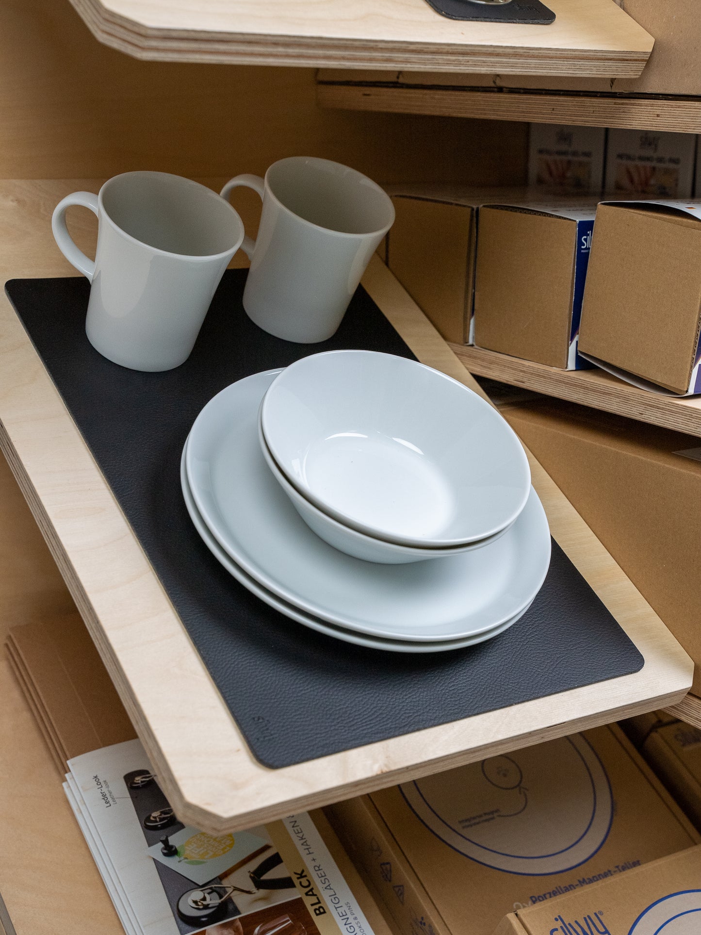POS DISPLAY (LARGE)