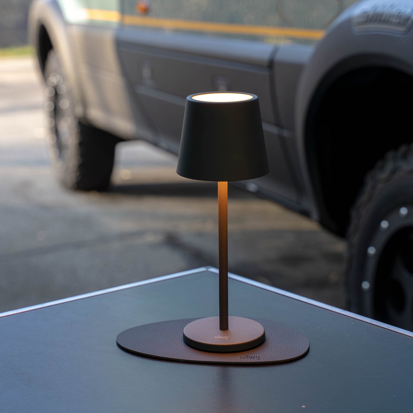 Lampe magnétique